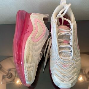Nike Air Max 720 Pink